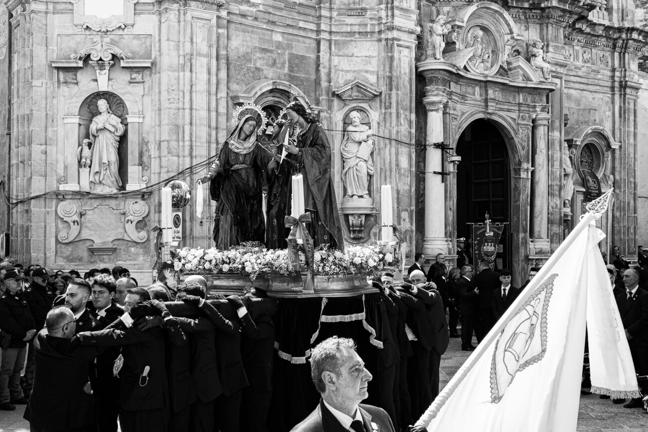 Inside the Misteri di Trapani: Documenting Sicily’s Living Tradition 13 One of the sacred groups is carried away from the Church of the Anime Sante during the Misteri di Trapani procession in Trapani, Sicily.